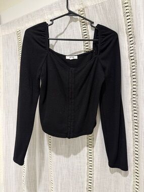 BB Dakota Long Sleeve Top